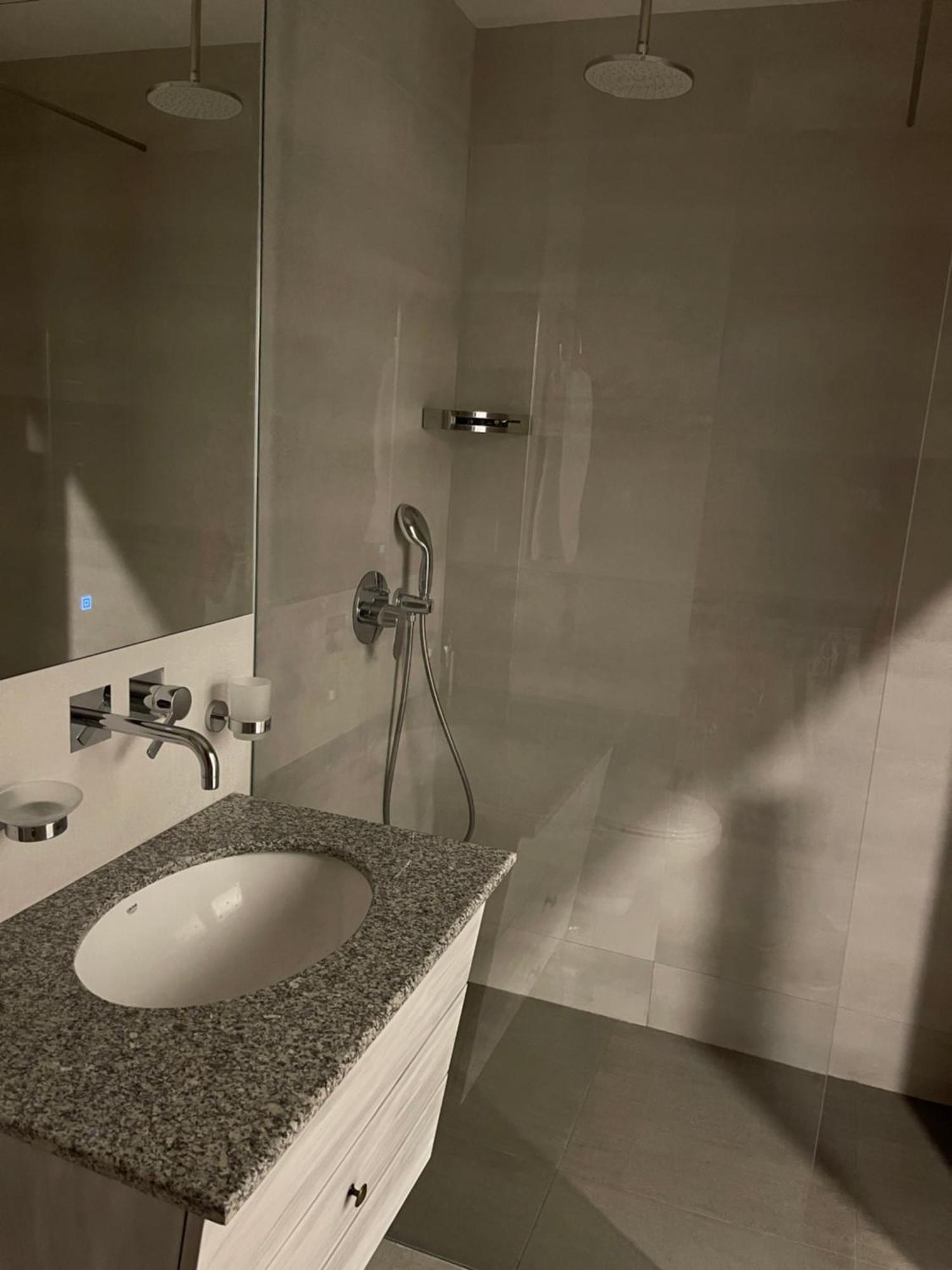 Yerevan Downtown Luxe Apartment Exterior foto